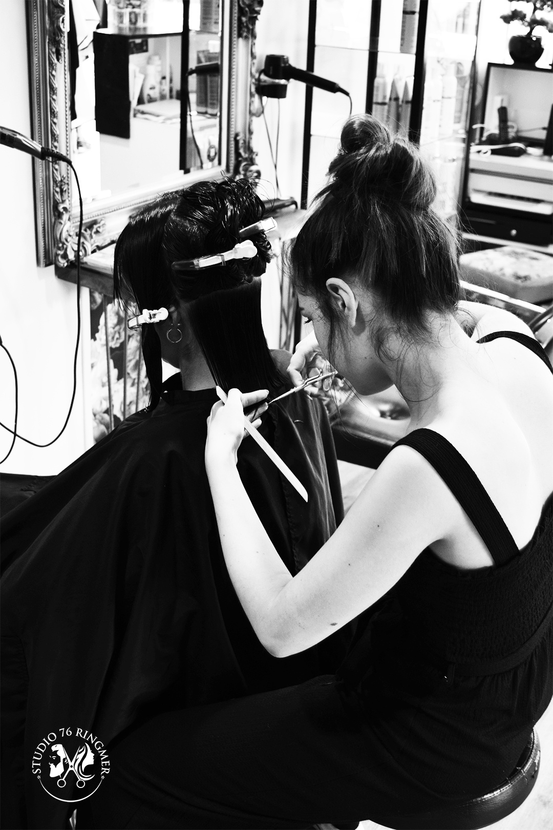 Studio 76 Salon
